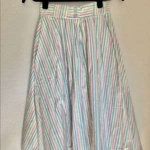 Vintage Que Pasa pastel stripped skirt with pockets by Chryssa. Waist 24”